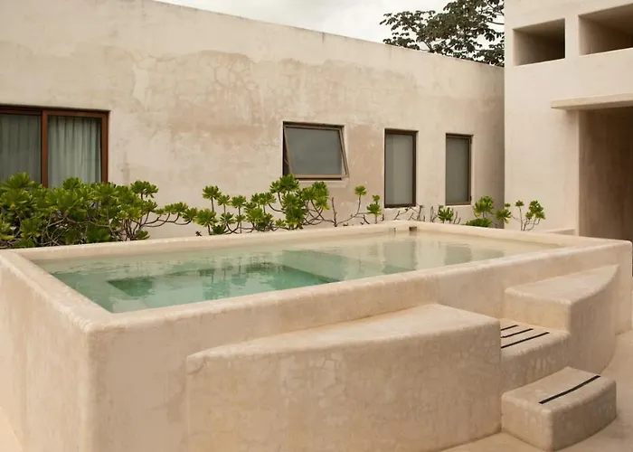 Niwa Hotel 4*