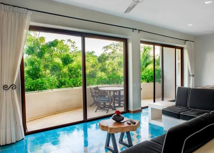 Hotel Niwa 4*