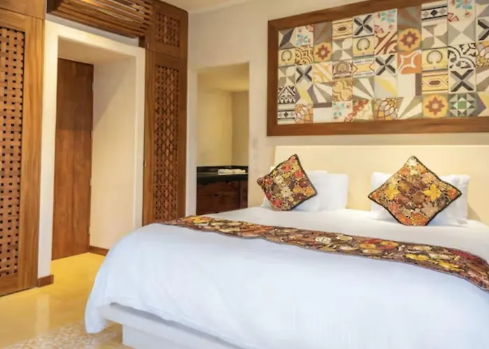 Niwa Hotel 4*